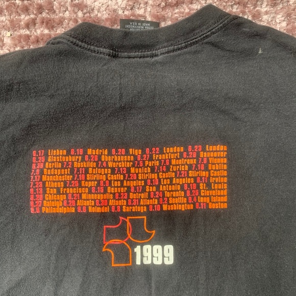 Vintage REM concert T-shirt - Picture 4 of 4